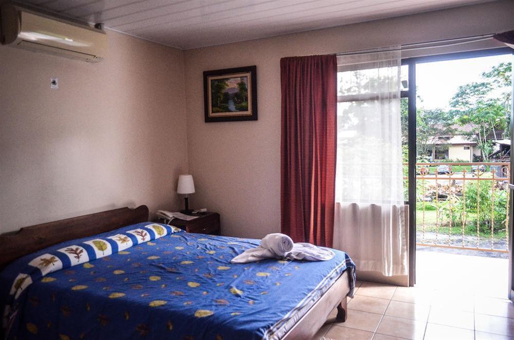 Hotel La Choza Inn ラ・フォルトゥナ エクステリア 写真